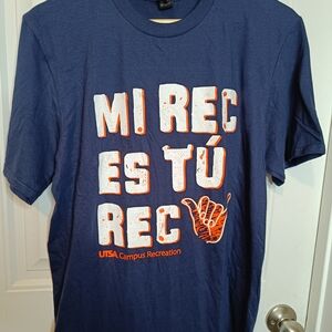Birds Up UTSA Roadrunners Mi Rec Es Tu Rec Medium Cotton Shirt Blue Lightweight